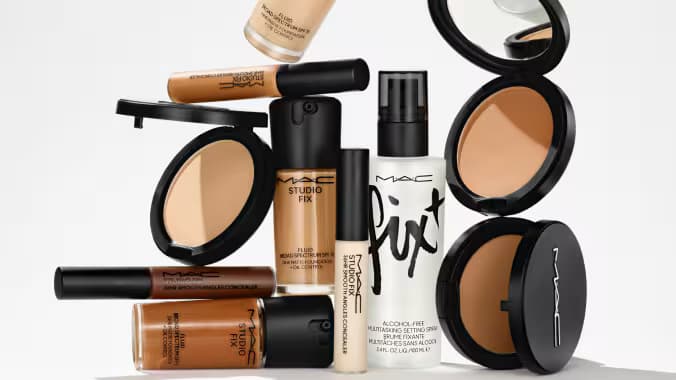 MAC Skincare - Buy in Bulk on Bulkdoor MAC Skincare Strobe Cream bulk wholesale on Bulkdoor India